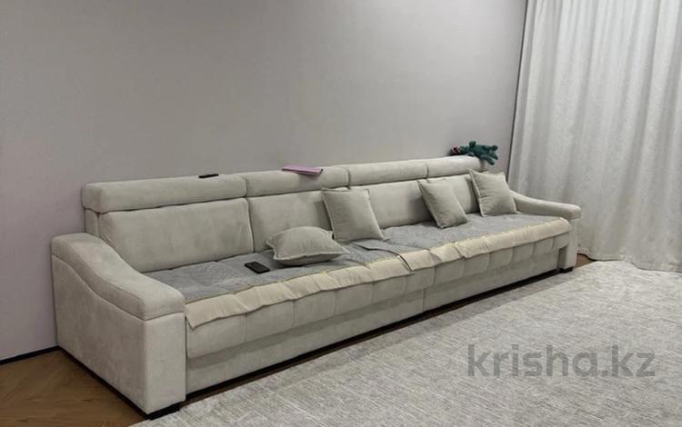 3-комнатная квартира · 90 м² · 5/21 этаж, Байтурсынова 30 за ~ 68 млн ₸ в Астане, Сарайшык р-н — фото 2
