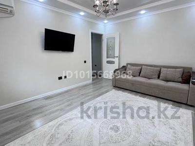 1-комнатная квартира · 38 м² · 7/12 этаж, мкр Акбулак, Байтерекова 75 за 210 000 ₸ в Алматы, Алатауский р-н