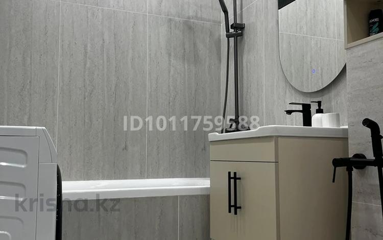 1-комнатная квартира · 41 м² · 3/9 этаж, Микрорайон Береке 79 за 250 000 ₸ в Костанае — фото 2