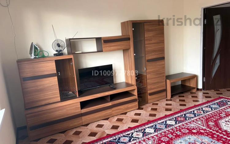 2-комнатная квартира · 70 м² · 2/6 этаж, мкр Центральный, Исенова 87 — Областной Акимат, Набережная за 250 000 〒 в Атырау — фото 2