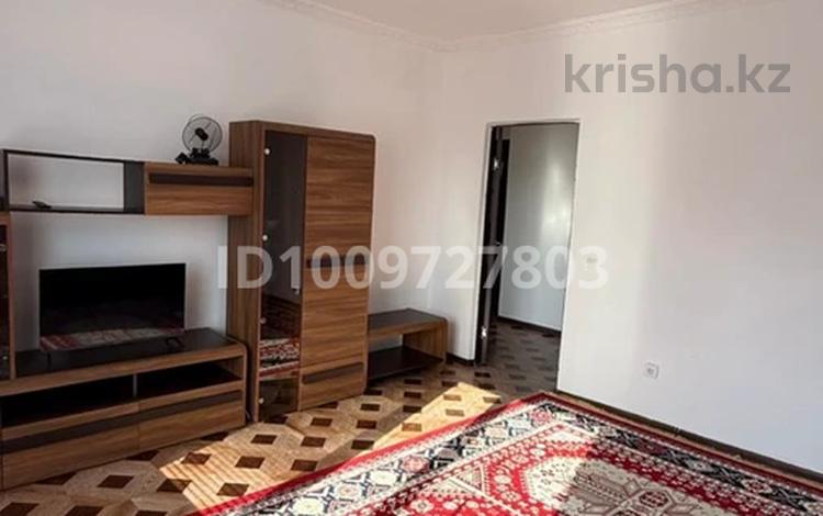 2-бөлмелі пәтер · 70 м² · 2/6 қабат, мкр Центральный, Исенова 87 — Областной Акимат, Набережная, бағасы: 250 000 ₸ в Атырау — фото 12