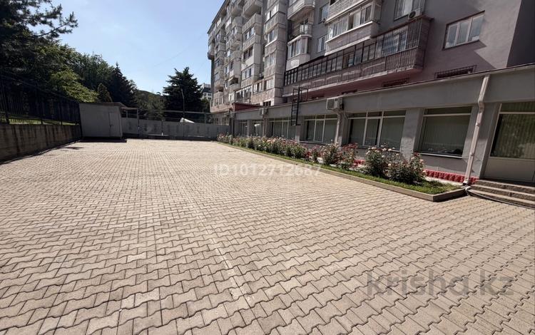 Свободное назначение, офисы · 562 м² за 3.5 млн ₸ в Алматы, Медеуский р-н — фото 2
