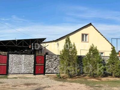 Отдельный дом · 4 комнаты · 200 м² · 15 сот., Суворова за 1.1 млн ₸ в Боралдае (Бурундай), мкр Водник-2