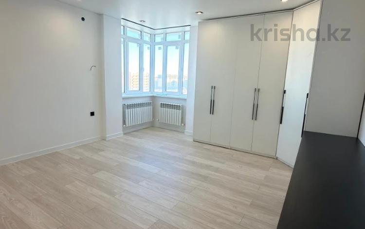 3-комнатная квартира · 103.2 м² · 7/9 этаж, Мангилик Ел за 40 млн ₸ в Актобе — фото 16