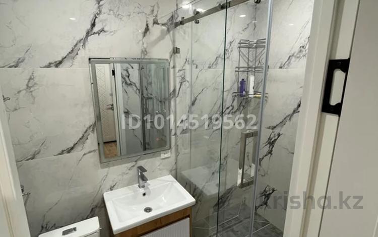 1-комнатная квартира · 40 м² · 3/9 этаж, мкр Шугыла, Райымбека 590/12 — Жуалы за 220 000 ₸ в Алматы, Наурызбайский р-н — фото 2