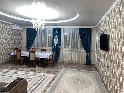 3-комнатная квартира · 77 м² · 4/5 этаж, мкр Нурсат 106 — ул Назарбаева рядом Каусар за 250 000 〒 в Шымкенте, Каратауский р-н