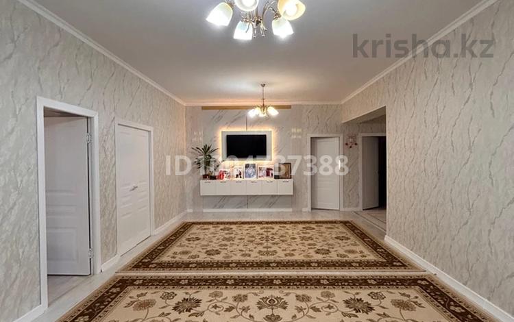 Отдельный дом · 5 комнат · 200 м² · 7.5 сот., Казиев 70 — 19 км за 22 млн ₸ в  — фото 2