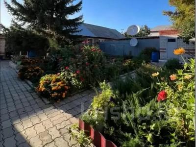 Отдельный дом · 4 комнаты · 65 м² · 6 сот., М. Горького 114 — И. Байзакова за 37.5 млн 〒 в Павлодаре