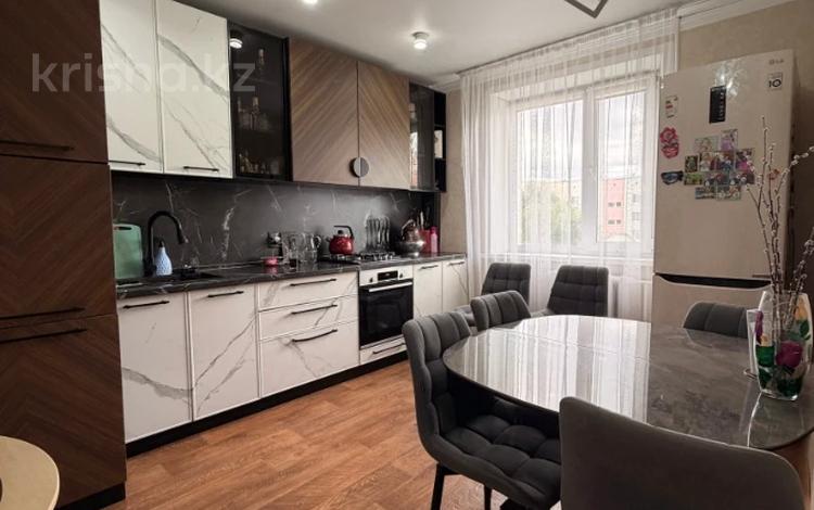 3-бөлмелі пәтер · 65.7 м² · 4/5 қабат, Карбышева 49, бағасы: 29 млн ₸ в Костанае — фото 2