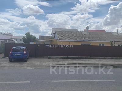 Отдельный дом · 2 комнаты · 50 м² · 4.52 сот., Жарбосынов 90/1 — Улица Baizaar, напротив СТО Auto house за 22 млн ₸ в Атырау