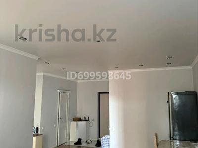 2-бөлмелі пәтер · 47 м² · 10/10 қабат, Шұғыла ш/а., Алтын орда 6/40 k2, бағасы: 220 000 ₸ в Алматы, Наурызбайский р-н
