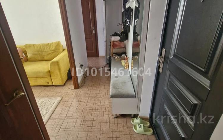 2-комнатная квартира · 60 м² · 5/5 этаж, мкр Улы Дала 1020 за 130 000 ₸ в Таразе — фото 2