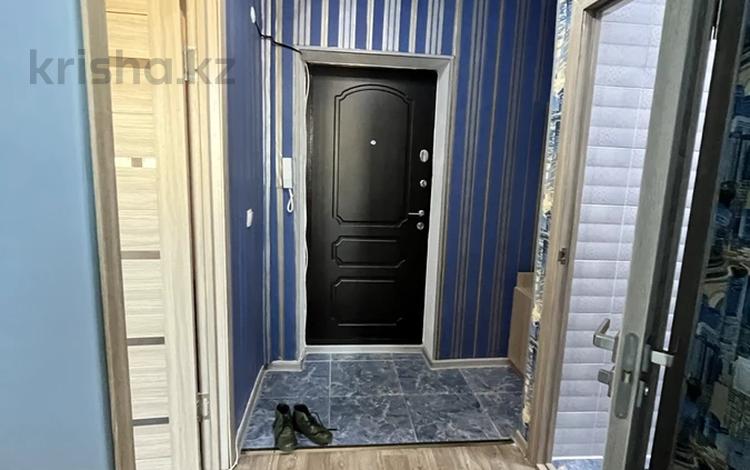 1-комнатная квартира · 37 м² · 5/5 этаж, 3 мкр 10в за 140 000 ₸ в Конаеве — фото 2