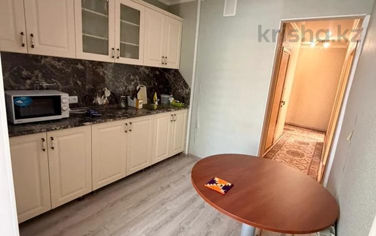 3-комнатная квартира · 70 м² · 3/5 этаж, 15-й мкр 9 за 20.5 млн ₸ в Актау — фото 2