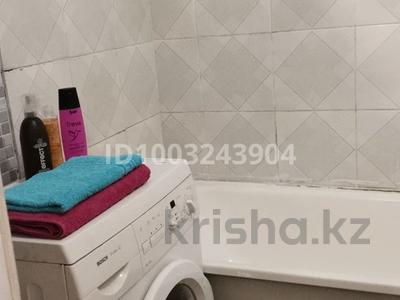 1-комнатная квартира · 48 м² · 2/5 этаж, Майкудук, Майкудук, мкр Голубые пруды — Рядом есть магазины. Ресторан" Заман" за 10 000 ₸ в Караганде, Алихана Бокейханова р-н