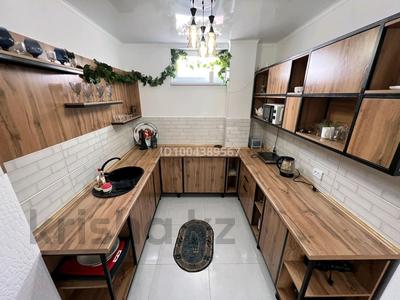 Отдельный дом · 4 комнаты · 150 м² · 3 сот., Теплый пляж Золотое солнышко — Возле базы Золотое солнышко, напротив гостевого дома Шахристан за 50 млн 〒 в Актау