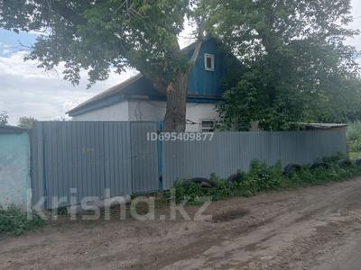 Отдельный дом · 3 комнаты · 70 м² · 10 сот., Вагонная депо 27 за 4.8 млн 〒 в Караганде, Алихана Бокейханова р-н