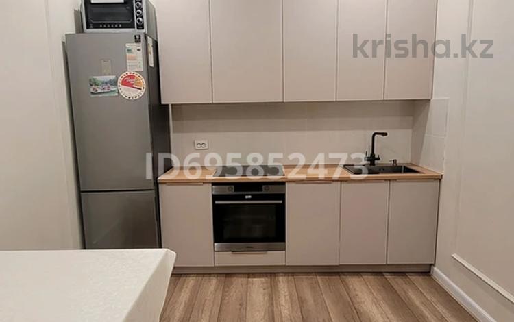 3-комнатная квартира · 64 м² · 4/9 этаж, Казыбек би 37 — Казыбек Би за 40 млн 〒 в Астане, Нура р-н — фото 2