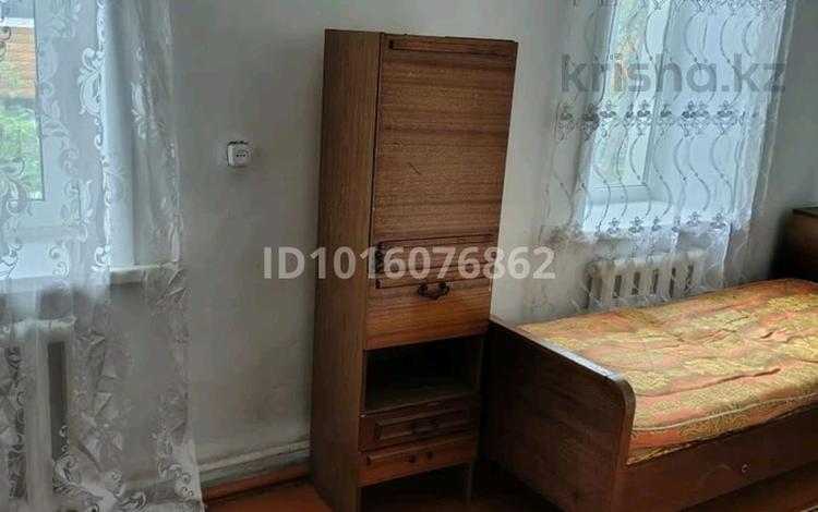 3-комнатная квартира · 70 м² · 1/1 этаж, Невского 26 — 24 ой Школы за 140 000 ₸ в Петропавловске — фото 2