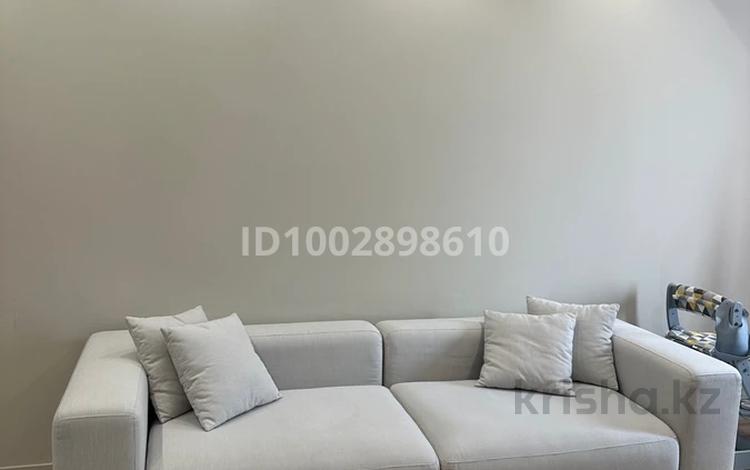 3-комнатная квартира · 70 м² · 10/10 этаж, мкр Керемет, Наурызбай батыра 127 — Сатпаева за 100 млн 〒 в Алматы, Бостандыкский р-н — фото 2