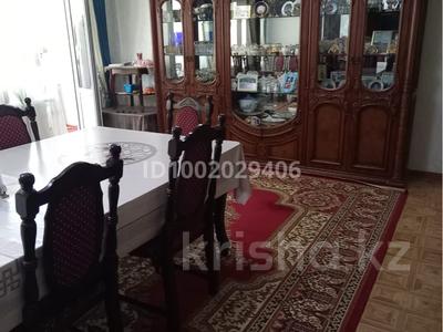 Продажа квартир в Кызылординской обл.: 4-комнатная квартира · 96 м² · 2/5 этаж, Байсеитова 100 за 30 млн 〒 4-комнатная квартира · 96 м² · 2/5 этаж, Байсеитова 100 за 30 млн 〒 в