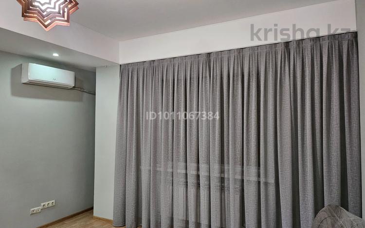 1-бөлмелі пәтер · 30 м² · 5/9 қабат, Сейфуллина, бағасы: 300 000 ₸ в Алматы, Алмалинский р-н — фото 2