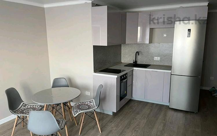 3-комнатная квартира · 70 м² · 12/16 этаж, Жандосова 140/2 за 350 000 ₸ в Алматы, Ауэзовский р-н — фото 2