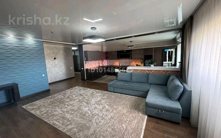 3-комнатная квартира · 107 м² · 2/16 этаж, Мамыр-1 29/5 за 82 млн ₸ в Алматы, Ауэзовский р-н — фото 2