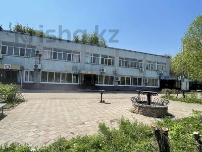 Офисы, образование, кабинеты и рабочие места · 58.4 м² за 204 400 ₸ в Актобе, мкр 8