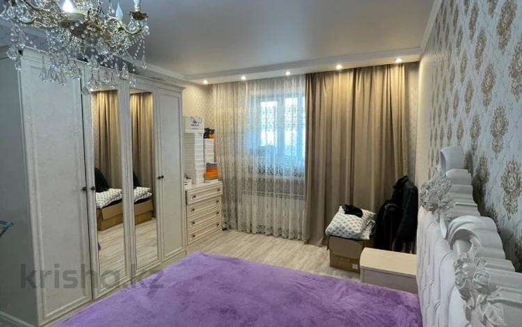 2-комнатная квартира · 80.6 м² · 12/24 этаж, Тауелсиздик 34 за ~ 38.6 млн ₸ в Астане, Алматы р-н — фото 2