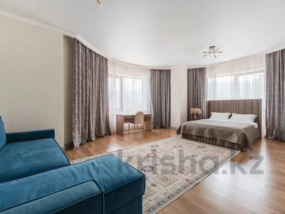 2-комнатная квартира · 75 м² · 12/14 этаж, мкр Самал-3 15 за 35 000 ₸ в Алматы, Медеуский р-н