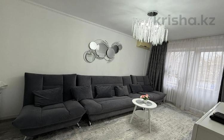 2-комнатная квартира · 44 м² · 5/5 этаж, мкр Казахфильм за 35 млн ₸ в Алматы, Бостандыкский р-н — фото 2