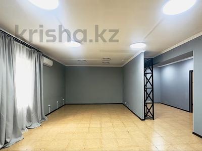 Еркін, кеңселер, сұлулық салондары, білім орталықтары, кабинеттер және жұмыс орындары · 100 м², бағасы: 800 000 ₸ в Алматы, Бостандыкский р-н