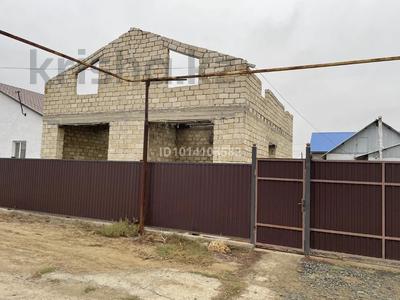 Отдельный дом · 5 комнат · 200 м² · 8 сот., Шалкиыз жырау за 9.5 млн ₸ в Атырау, мкр Химпоселок