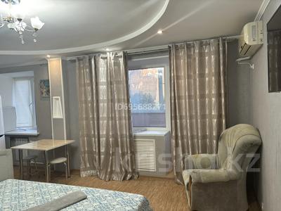 2-бөлмелі пәтер · 50 м² · 4/5 қабат, Кердери 122 — Район 7 школы, бағасы: 23 млн ₸ в Уральске