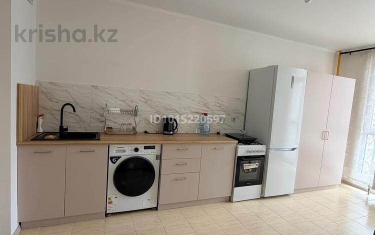 2-бөлмелі пәтер · 77.5 м² · 4/9 қабат, Шұғыла ш/а. 2/23, бағасы: 39 млн ₸ в Алматы, Наурызбайский р-н — фото 2