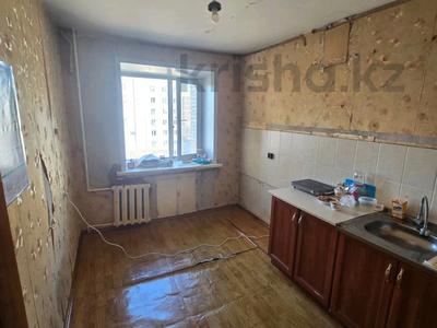 3-комнатная квартира · 63 м² · 6/9 этаж, мкр Юго-Восток, Гапеева 1 за 19 млн 〒 в Караганде, Казыбек би р-н
