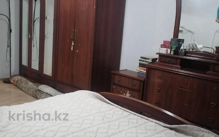 2-бөлмелі пәтер · 60 м² · 4/5 қабат, 2 ш/а., Братьев Жубановых, бағасы: 17.5 млн ₸ в Актобе, мкр 8 — фото 2