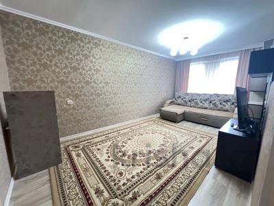 2-комнатная квартира · 44.3 м² · 1/5 этаж, Молдавская 20 за 13.7 млн 〒 в Уральске