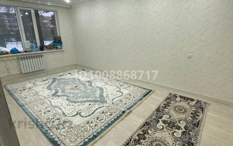 2-комнатная квартира · 43 м² · 1/5 этаж, Абая за 13.5 млн ₸ в Хромтау — фото 2