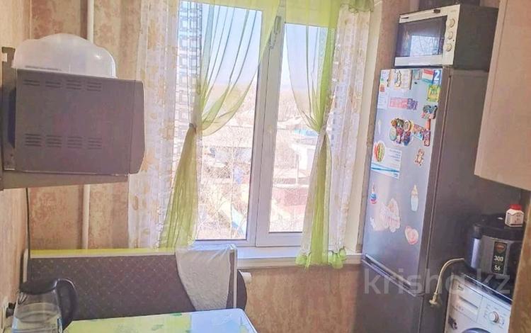 2-комнатная квартира, 43 м², 4/5 этаж, Байсеитова за 13 млн 〒 в Талдыкоргане — фото 2