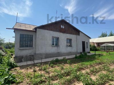 Отдельный дом · 8 комнат · 160 м² · 12 сот., Нуркен Абдирова 16 — Пр. Мира за 50 млн 〒 в Темиртау