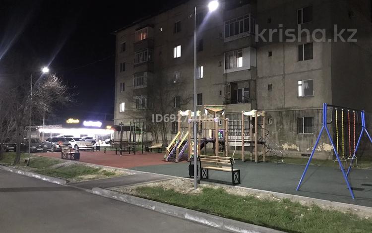 2-бөлмелі пәтер · 38 м² · 2/5 қабат, Гарышкер 19, бағасы: 13.5 млн ₸ в Талдыкоргане, мкр Жана Гарышкер — фото 2