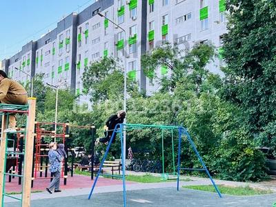 3-комнатная квартира · 64 м² · 2/9 этаж, мкр 4 3 — С. Датова Абулхайрхана за 23.5 млн ₸ в Уральске