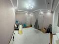 2-комнатная квартира · 75 м² · 1/5 этаж, 10 микрорайон 28 за 26.5 млн 〒 в Аксае — фото 9