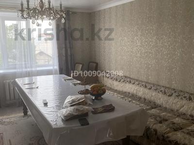 4-комнатная квартира · 76 м² · 3/5 этаж, Атырау 20 за 23 млн ₸ в Актобе, мкр Гормолзавод