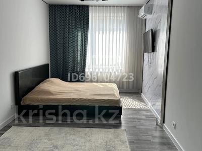 1-комнатная квартира, 30 м², 7/18 этаж посуточно, Утепова 31 за 15 000 〒 в Алматы, Бостандыкский р-н