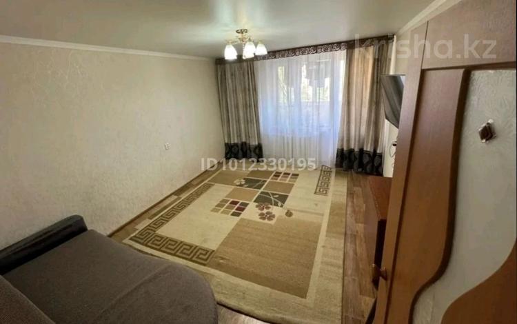 3-бөлмелі пәтер · 60 м² · 5/9 қабат, 4-й мкр. 32, бағасы: 24 млн ₸ в Уральске — фото 18
