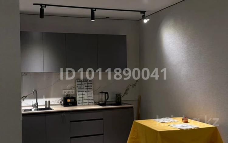 1-комнатная квартира · 45 м² · 4/5 этаж, ул. Е-103 3/2 за 250 000 ₸ в Астане, Есильский р-н — фото 2