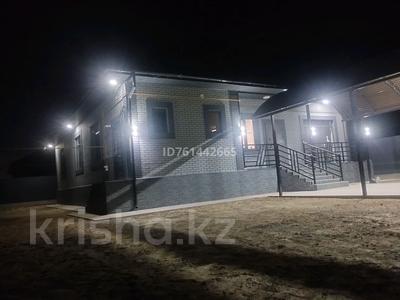 Жер үй мен саяжайлар в Алматинской обл.: Жеке үй · 6 бөлме · 208 м² · 6 сот., Береке 13, бағасы: 48 млн 〒 Жеке үй · 6 бөлме · 208 м² · 6 сот., Береке 13, бағасы: 48 млн 〒 в Казцик
